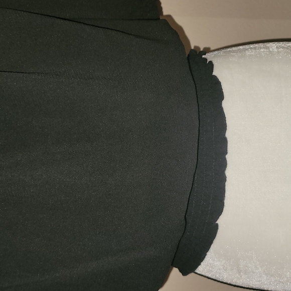 Top - Picture 4 of 13